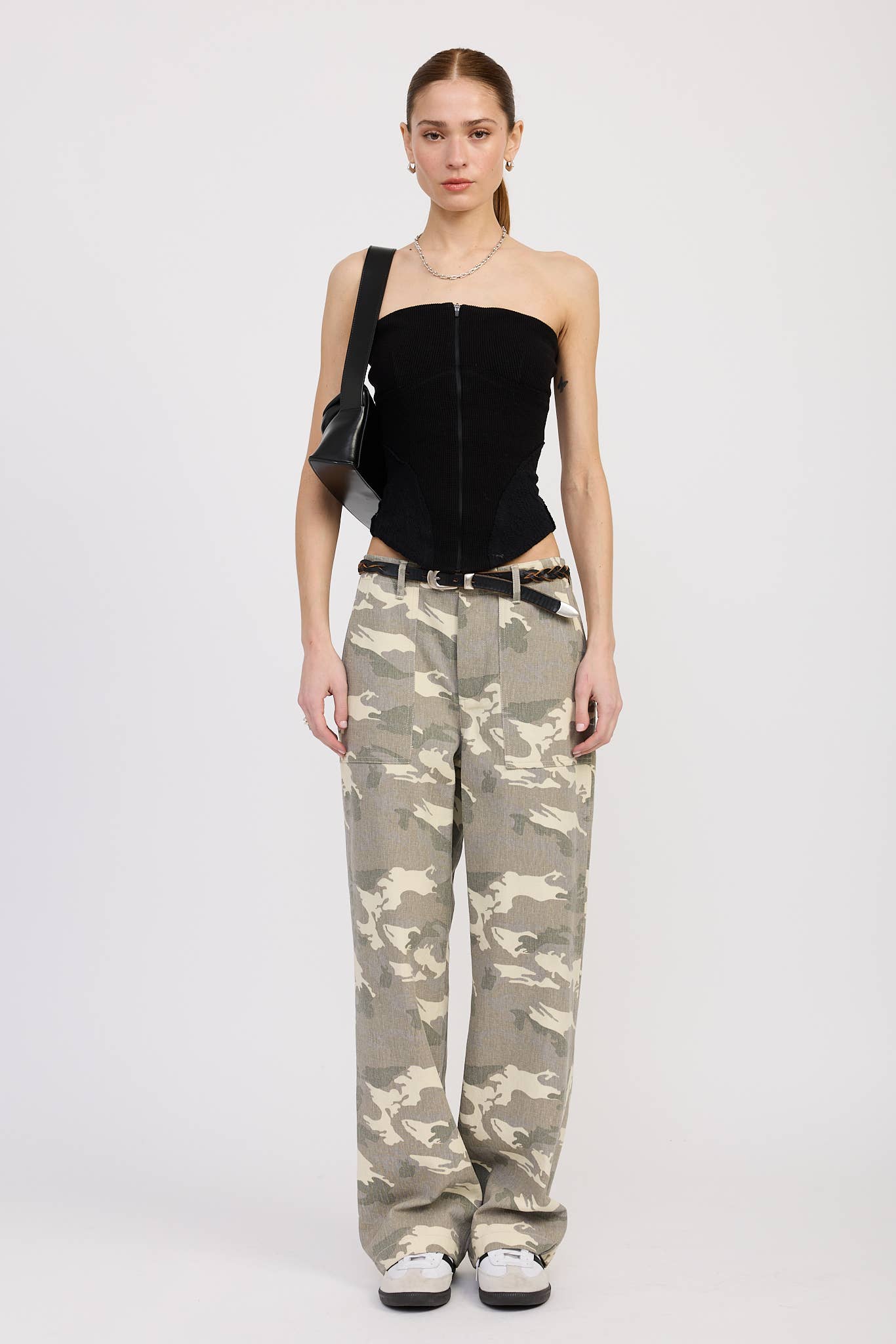 WIDE STRAIGHT LEG CAMO PANTS: LIGHT CAMO / IPG2532P-1