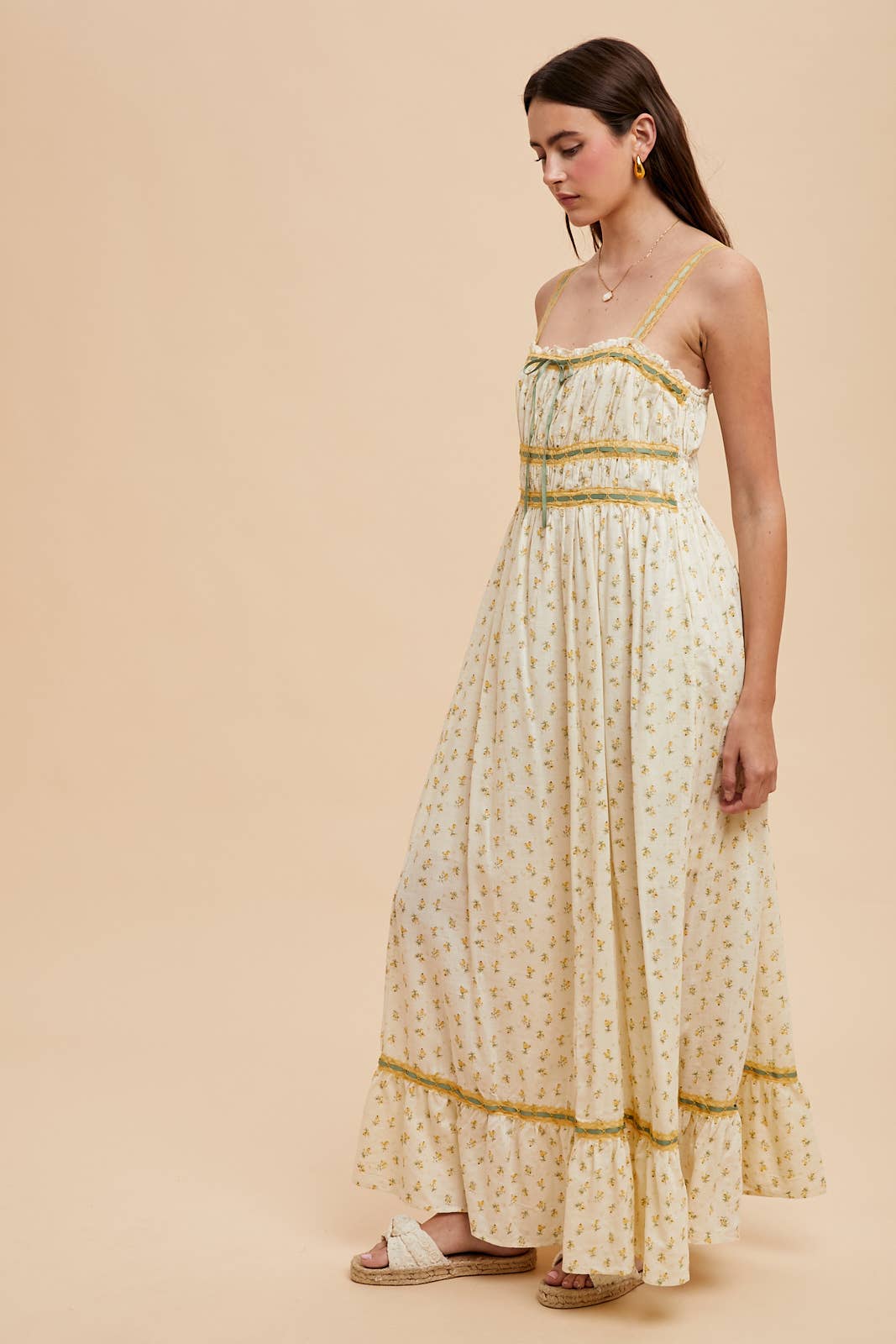 FLORAL LACE CONTRAST MAXI DRESS: DAFFODIL / ILD6205
