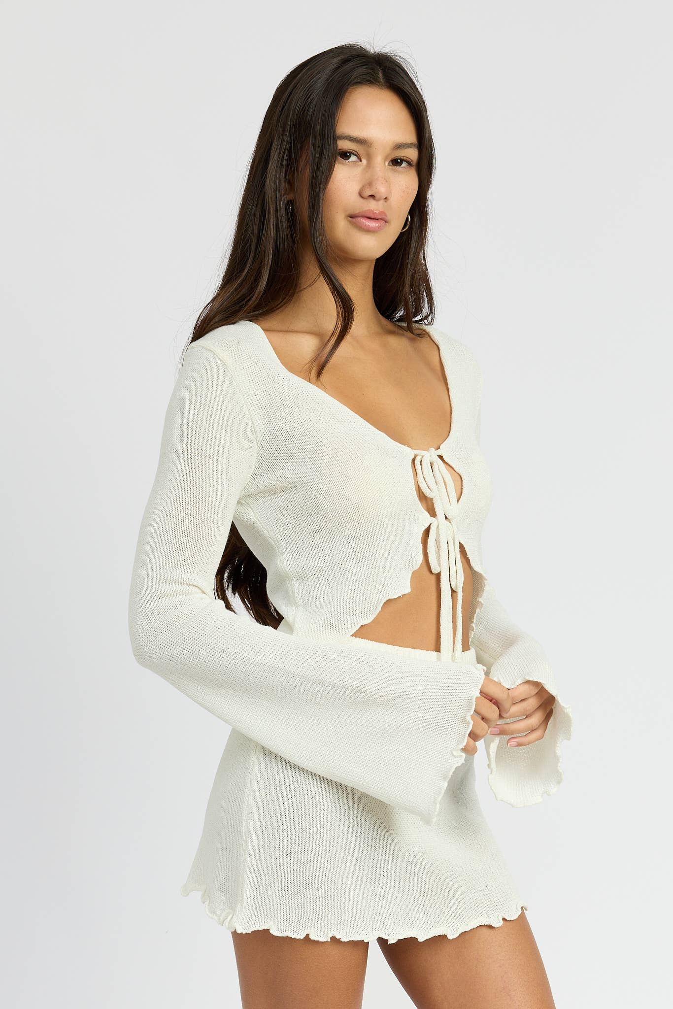 SHEER LONG SLEEVE CARDIGAN WITH FRONT TIE: SILVER IPJ1319T