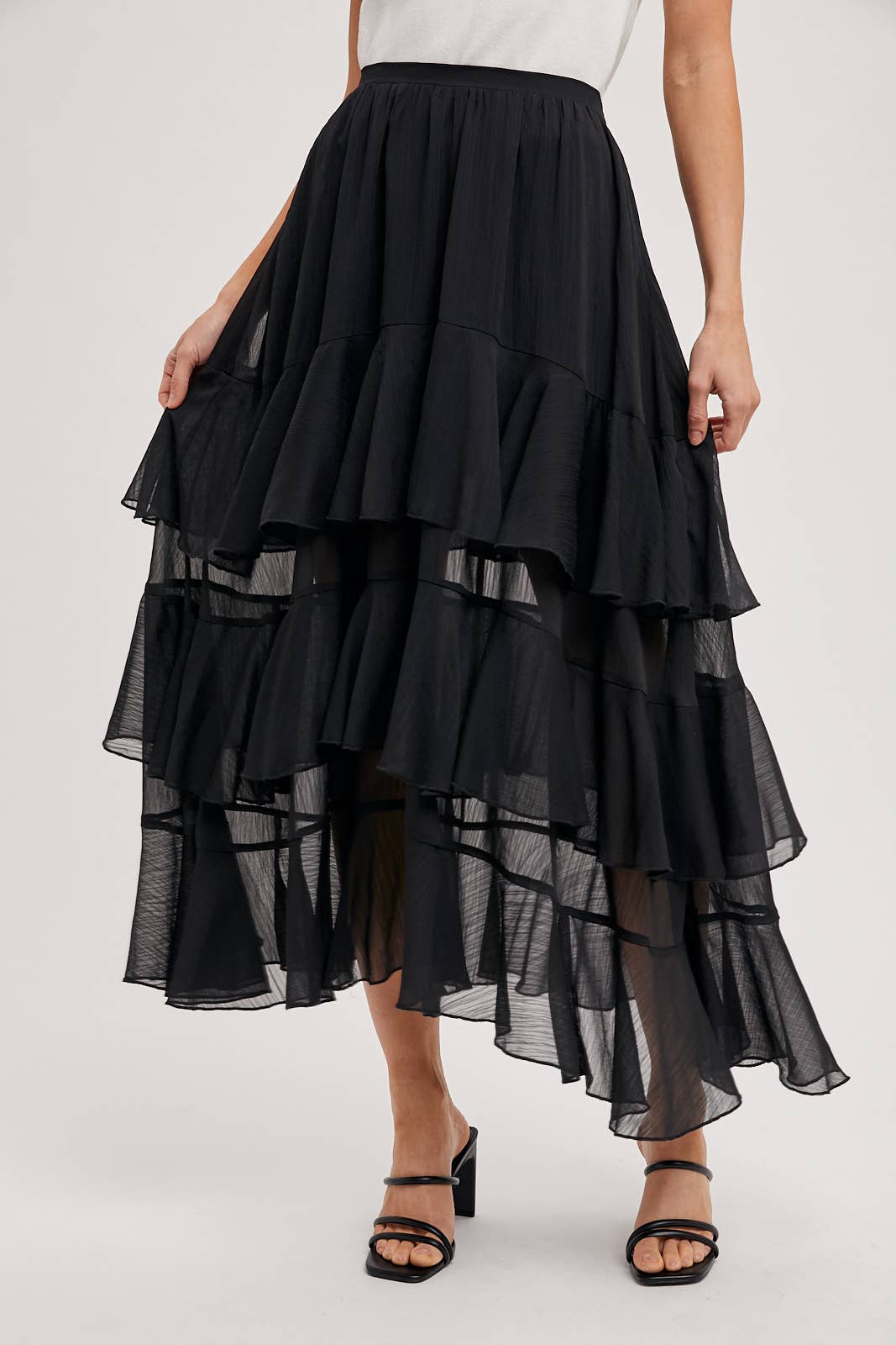 TIERED RUFFLE MAXI SKIRT WITH LINING: Black B02722