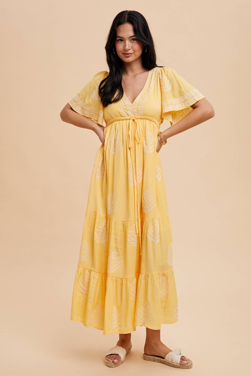 ALL OVER EMBROIDERED MAXI DRESS: SUN RAY / ILD5578