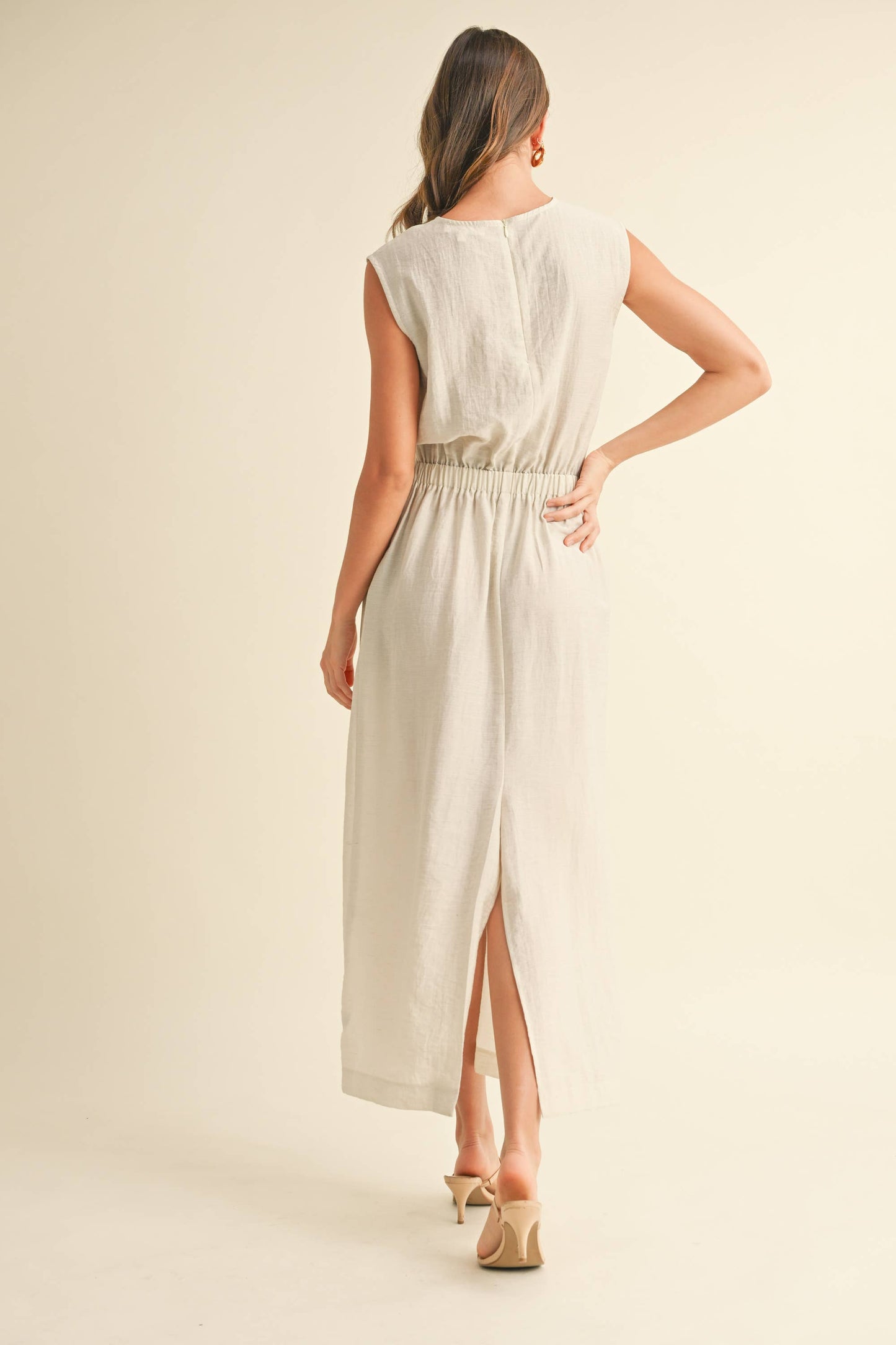 ID8855 MIDI DRESS WITH TIED FRONT DETAIL: NATURAL