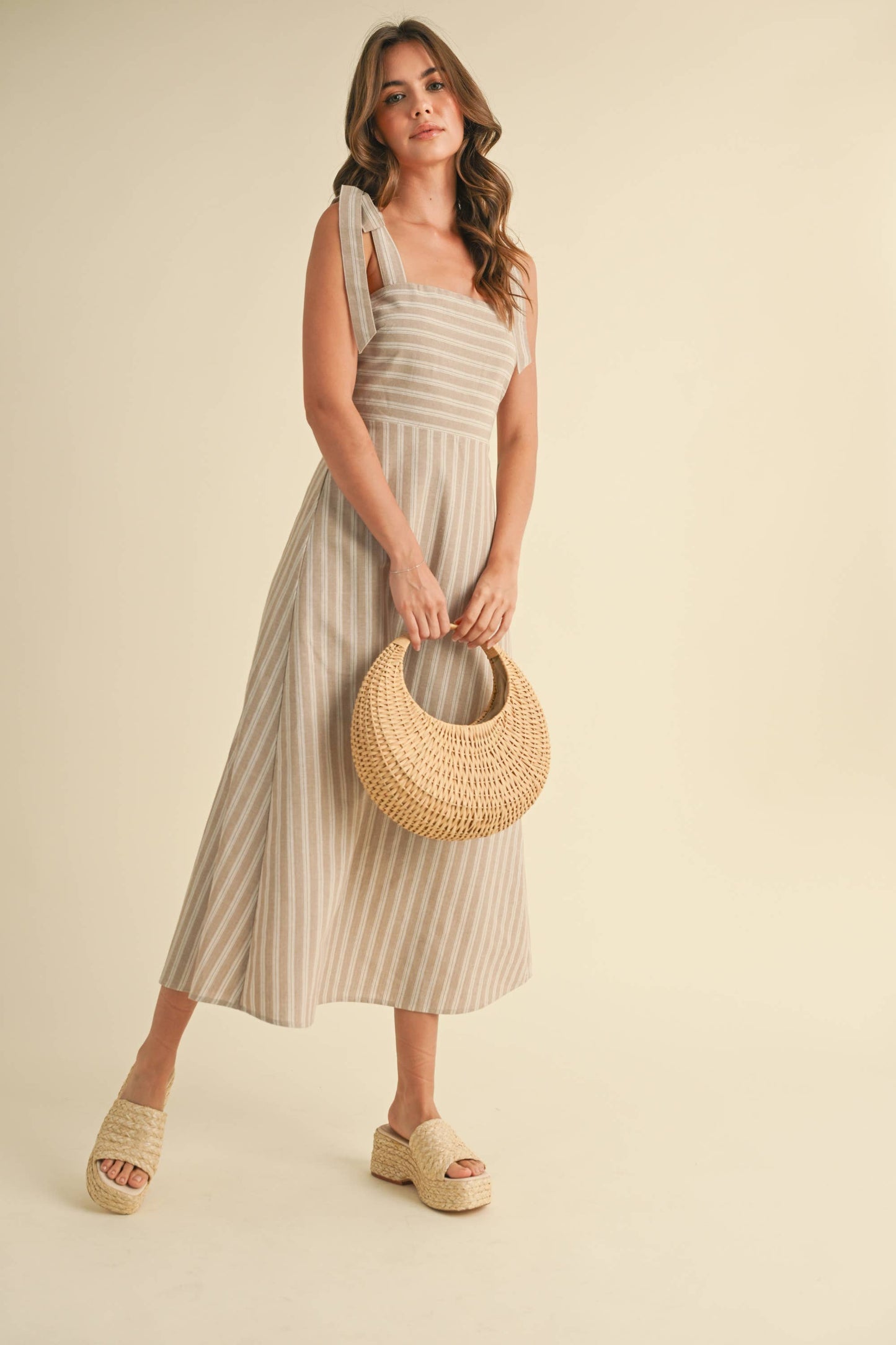 ID8900 : Beige / klesis
