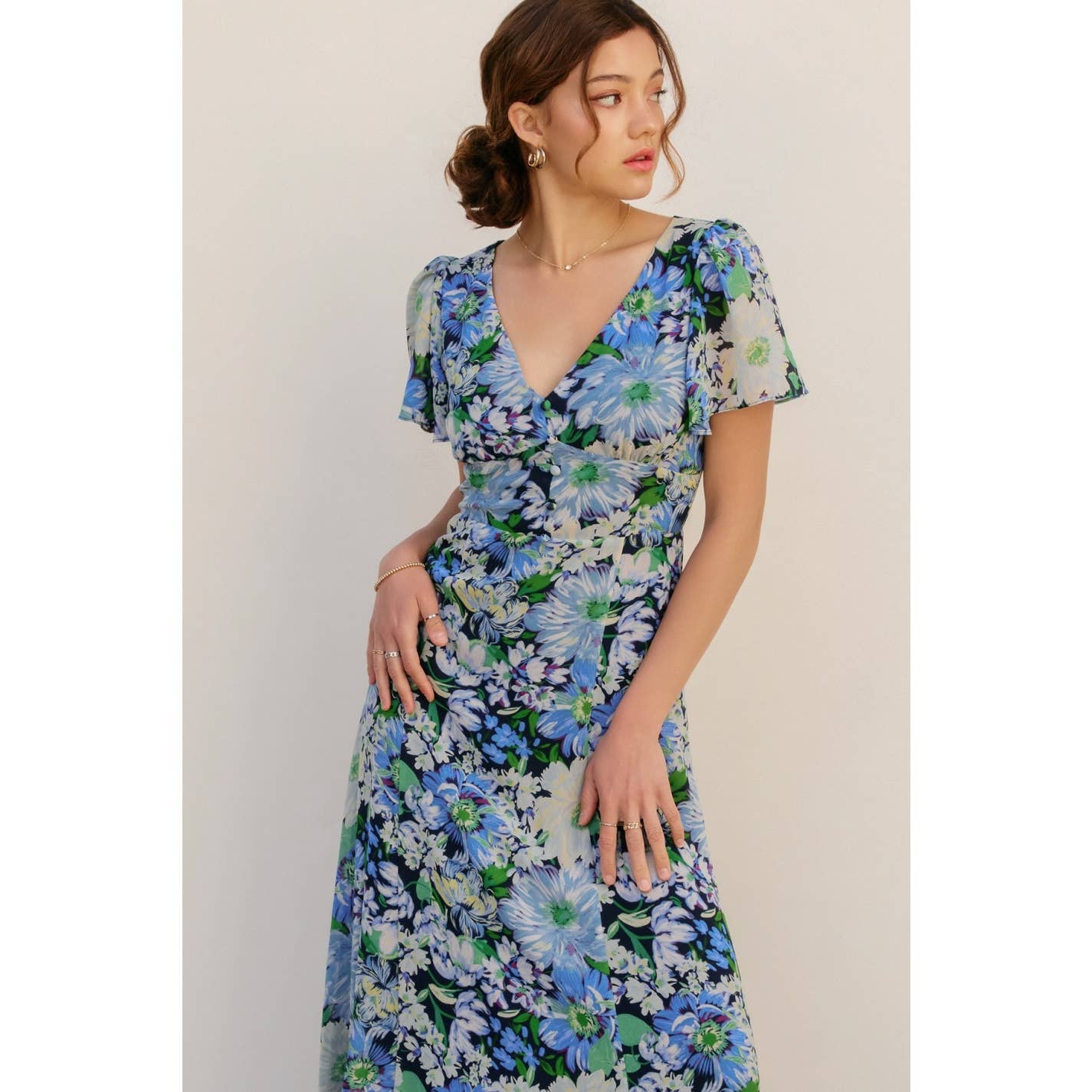 Flower Medley V Neck Flutter Sleeve Maxi Dress: NAVY PEONY / FD12607-P1933_1