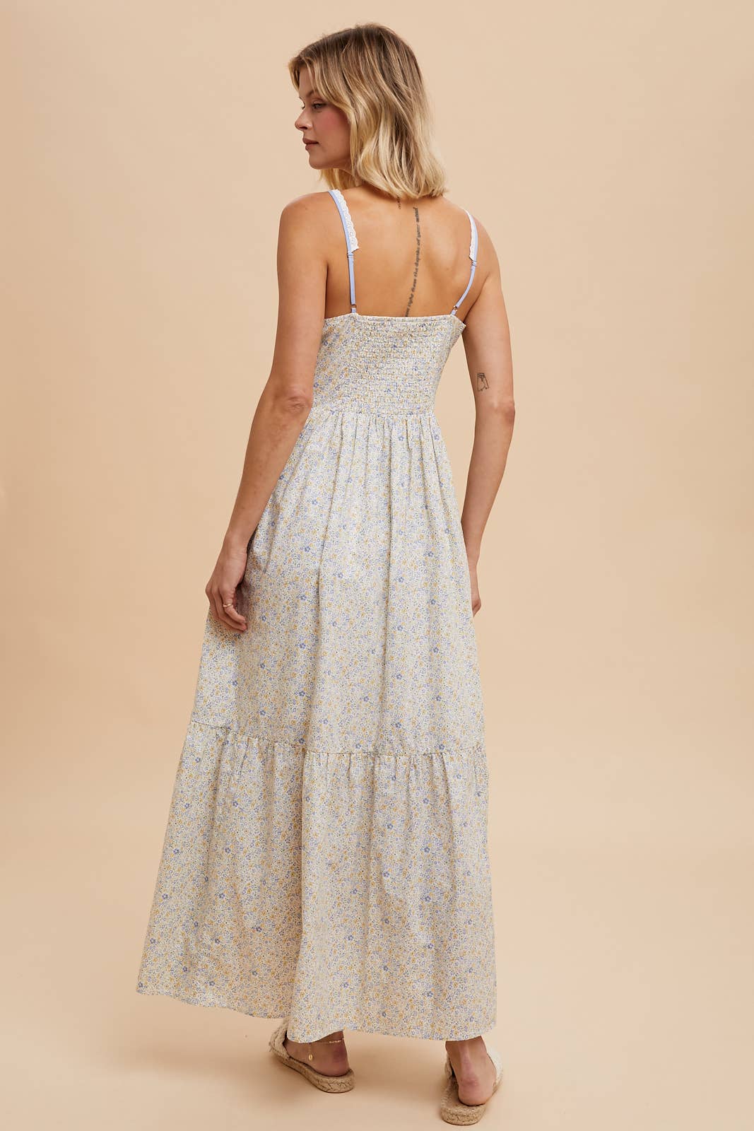 COTTON FLORAL BUTTON DOWN MAXI: CREME RED BLUE / ILD5699