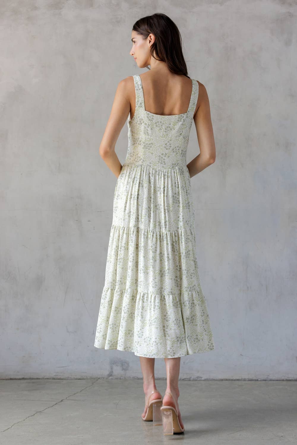SDJD6374-1-SLEEVELESS FLORAL PRINT MIDI DRESS: IVORY/GREEN