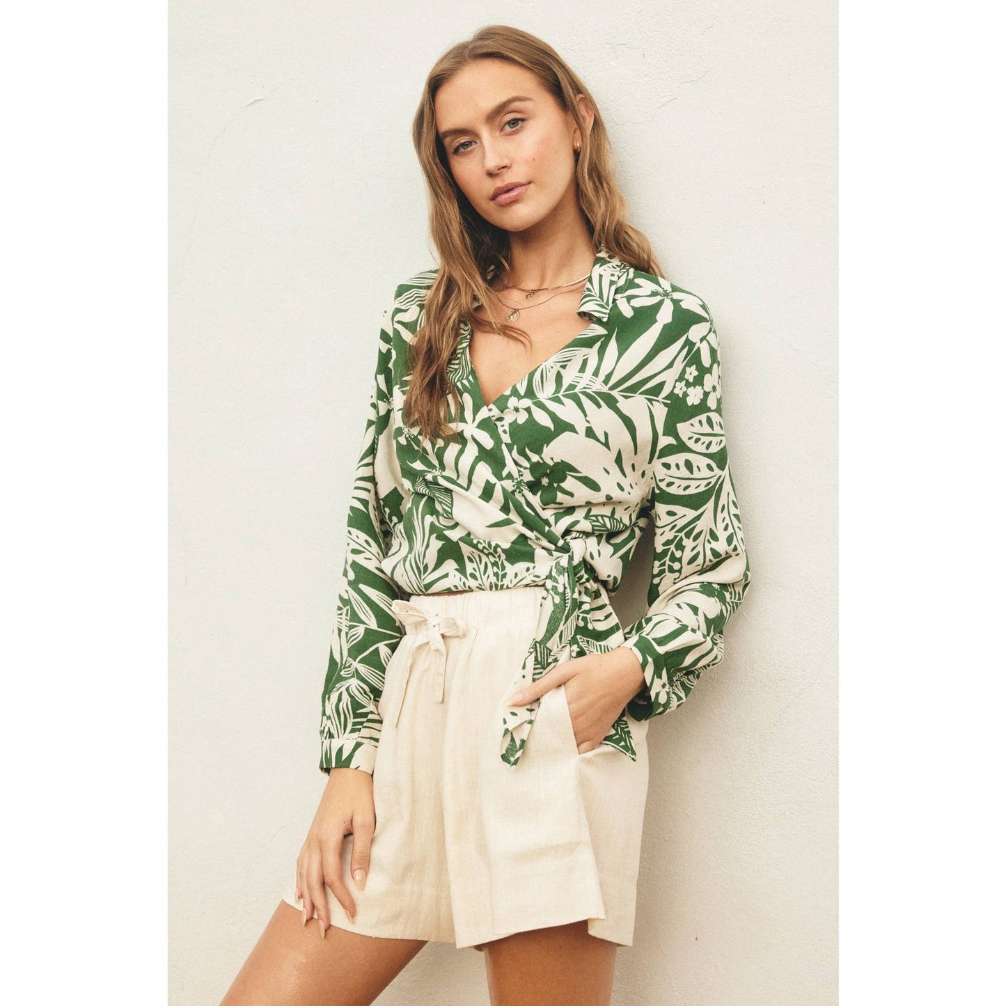 Sweet Summer Wrap Collared Shirt: IBIZA PALM / FT11600-P1460_3
