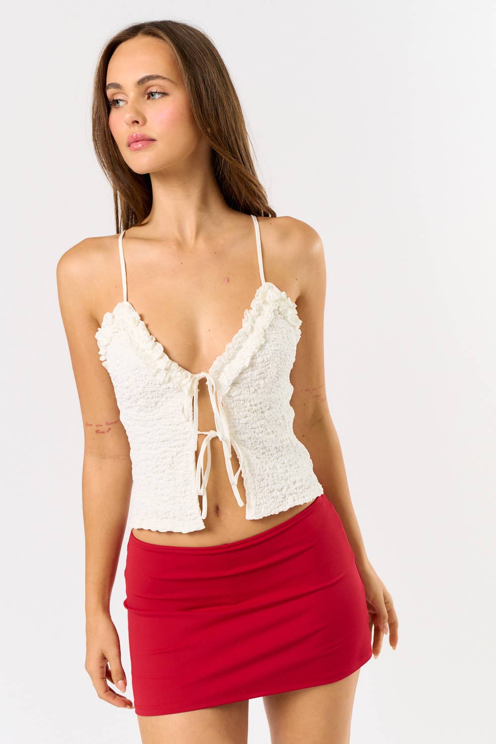 IBT32203 TEXTURED TIE FRONT TANK TOP: Black