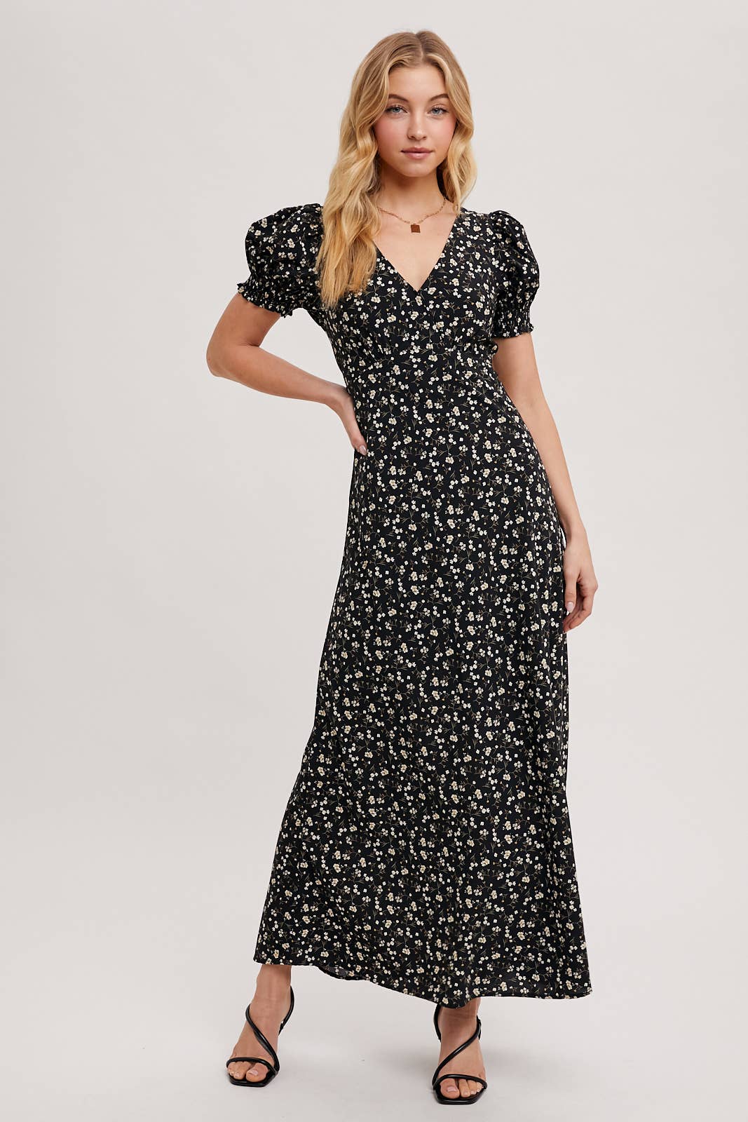 BOHO FLORAL PRINT V-NECK MAXI DRESS: Black / D02087