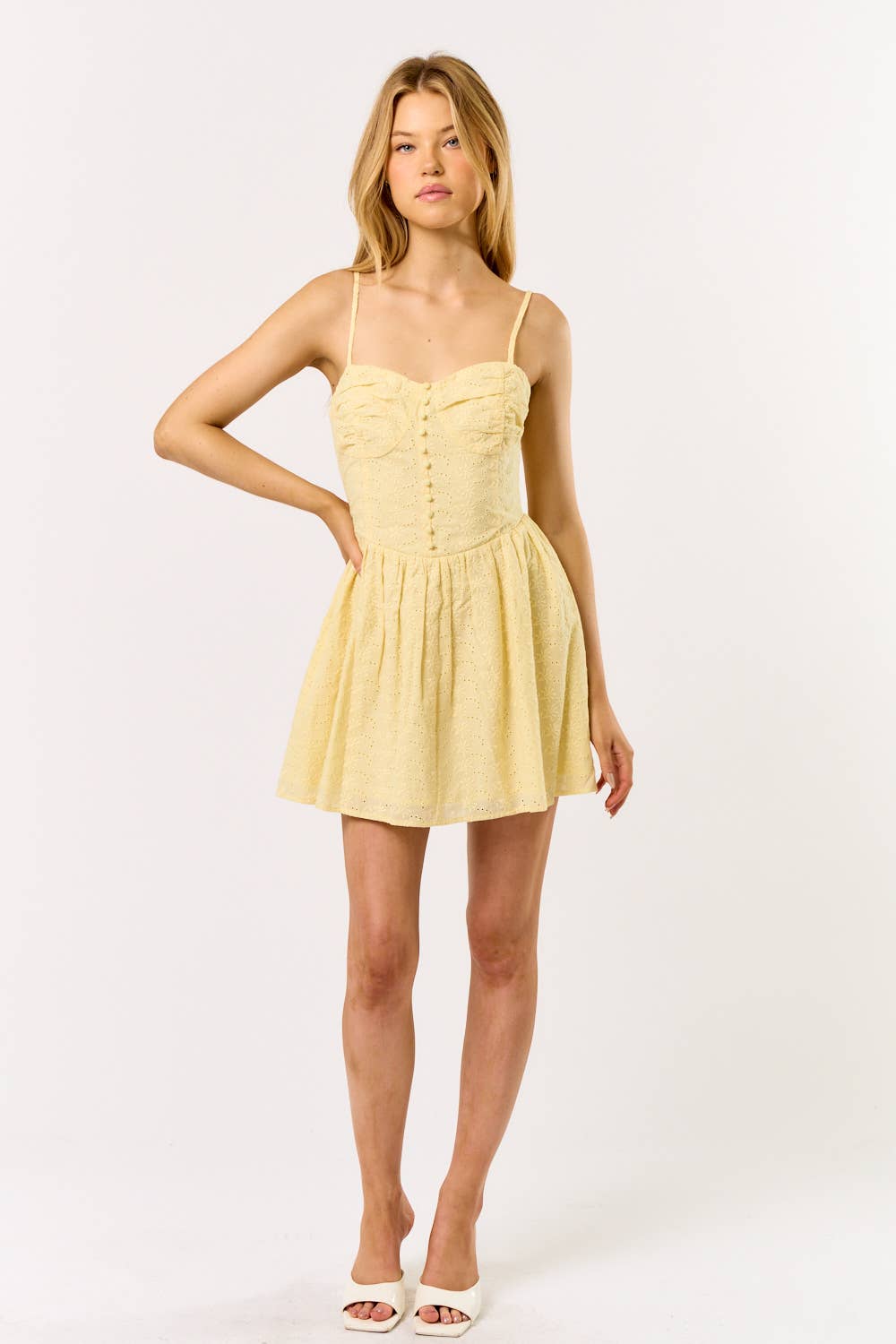 IBD33746 COTTON EYELET SWEETHEART MINI DRESS: Yellow