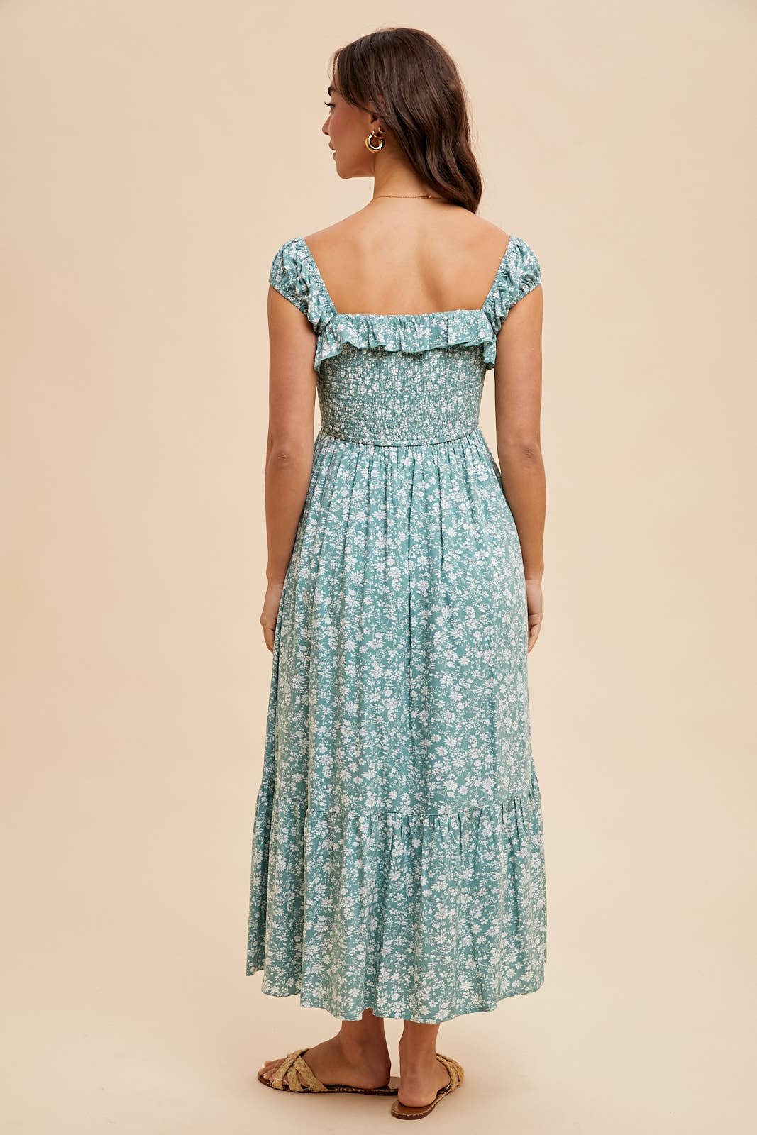 SMOCKED FLORAL PRINT MAXI: Off-White / ILD6126-A