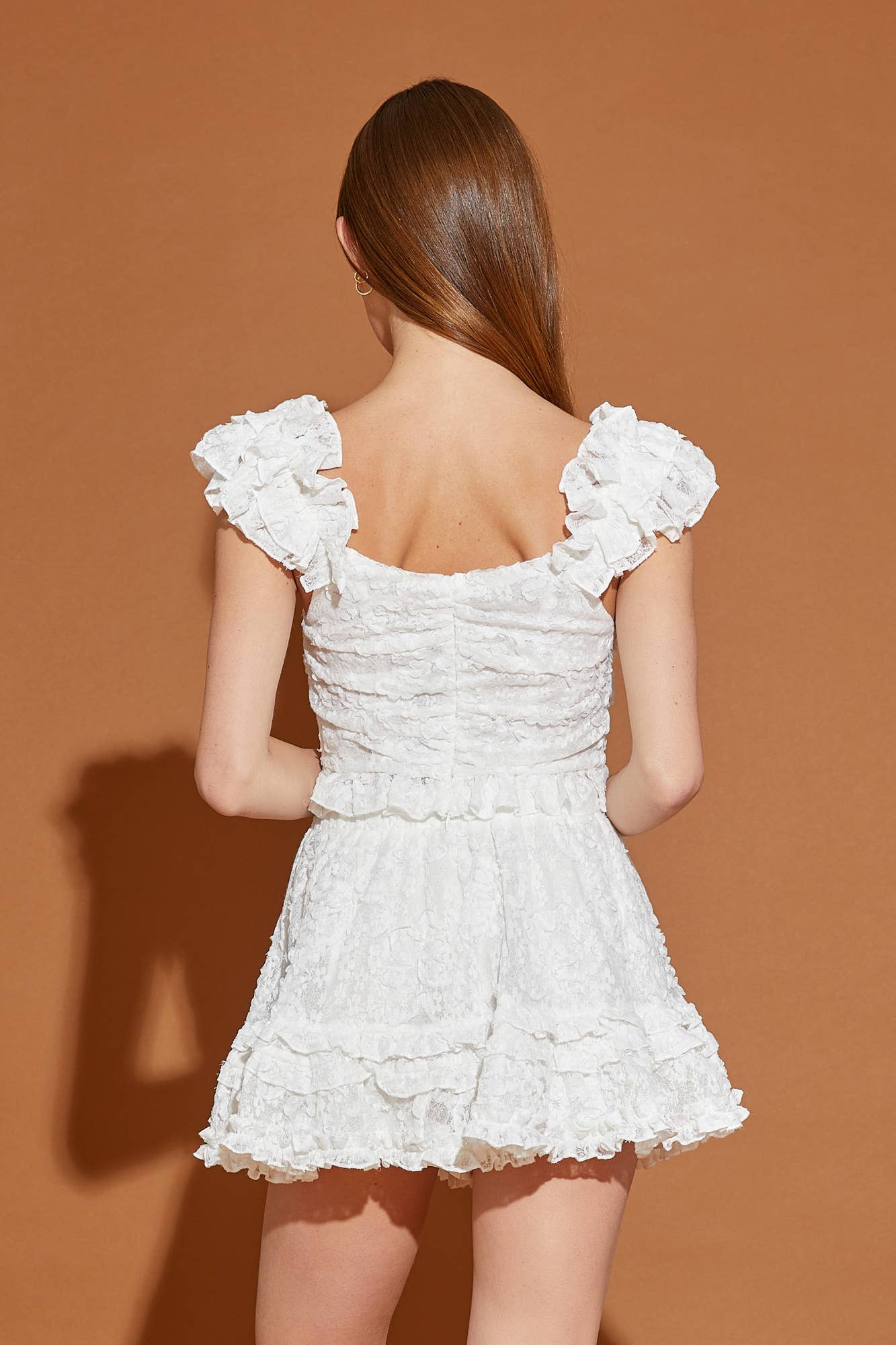 FLORAL LACE FLUTTER SLEEVE TOP: WHITE / S21665