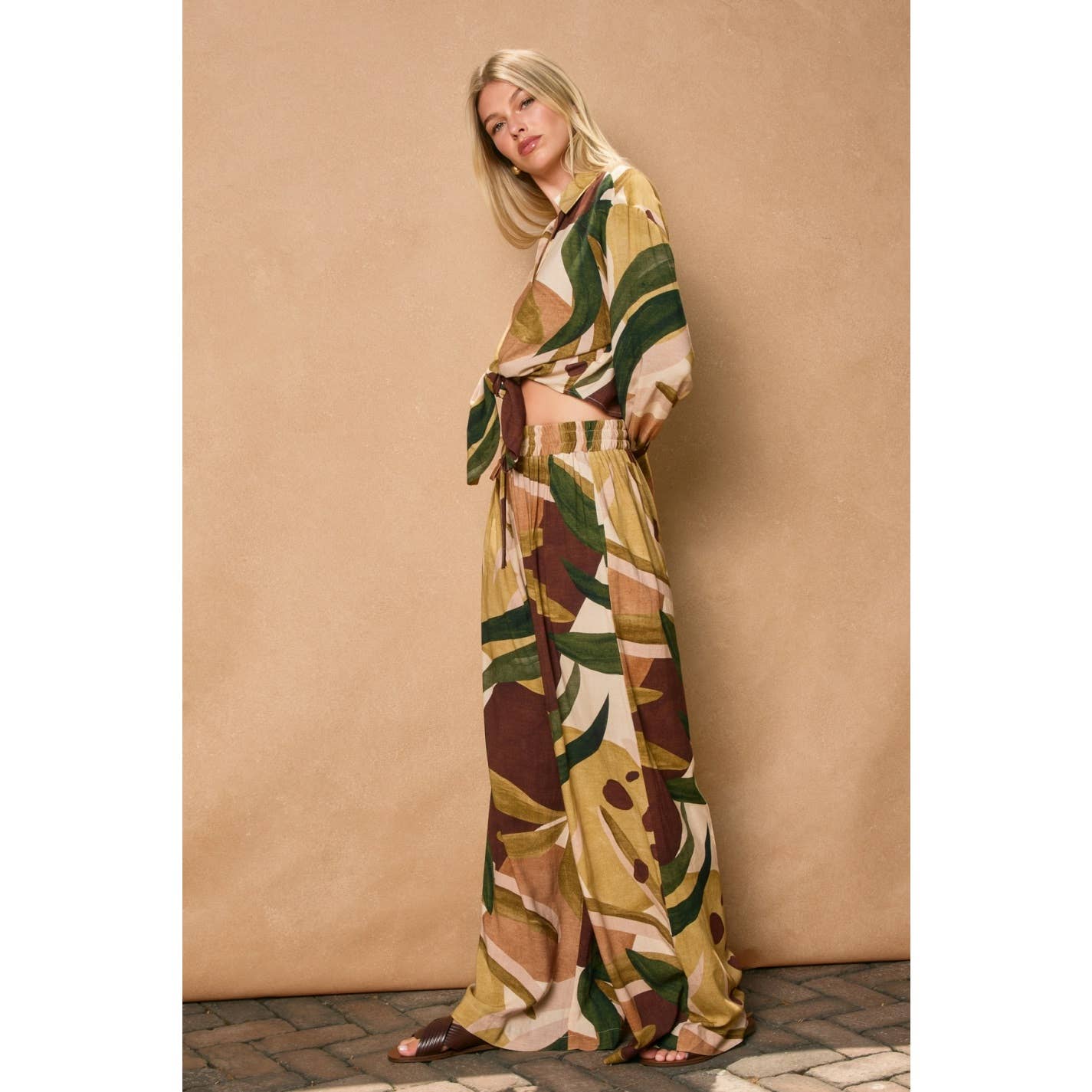Coconut Grove Wide Leg Pull On Pants: SAGE BROWN / FP12506-P2247