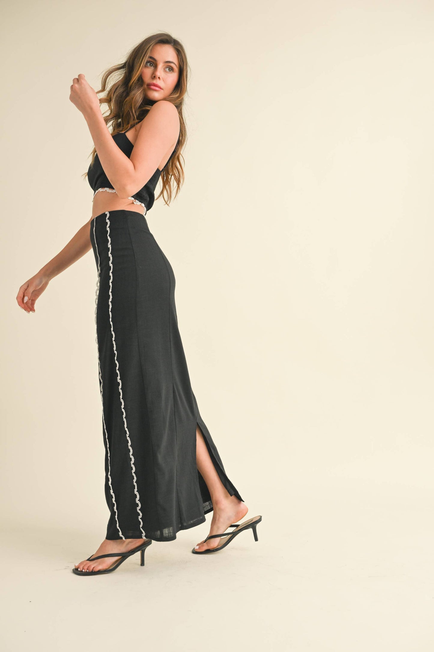 IST5584 skirt onlyyy mocha