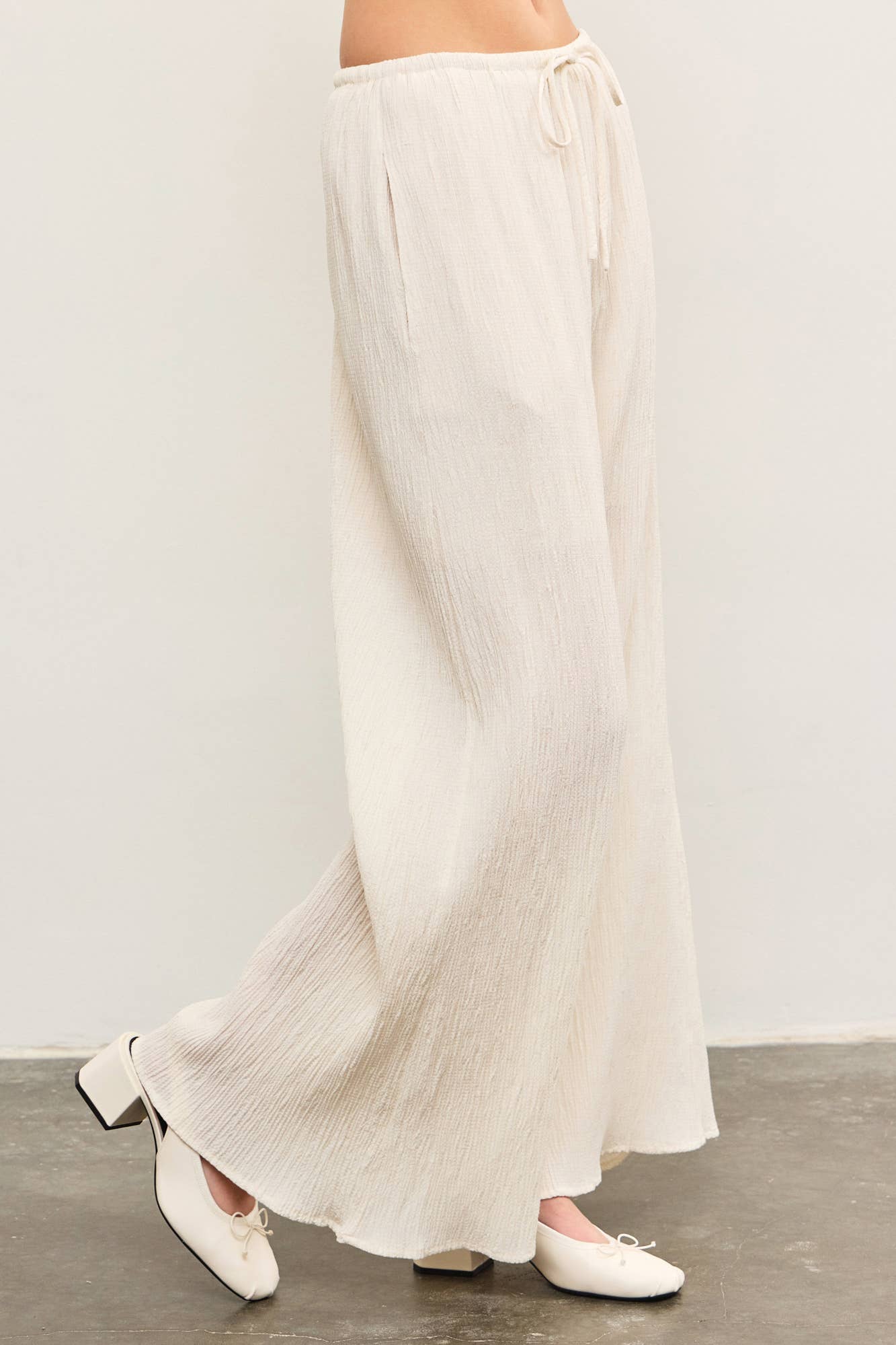 ELASTIC WAIST WIDE LEG PANTS: LINEN / S24663