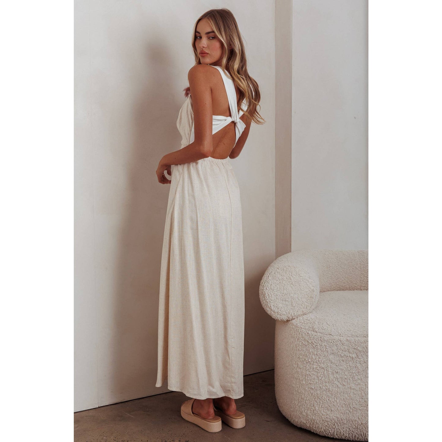 SQUARE NECK MAXI DRESS: OAT/WHITE / SR1465J