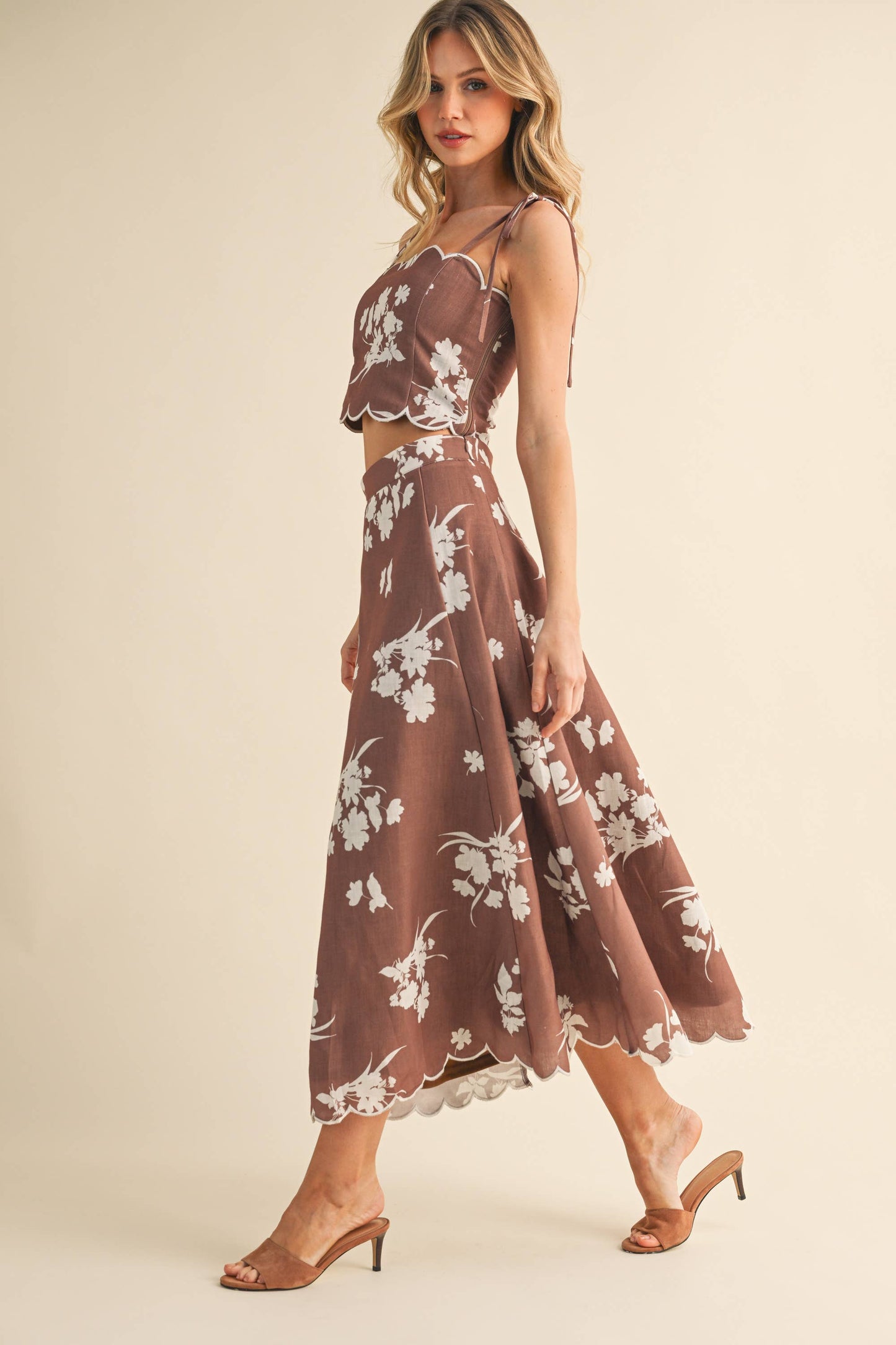 Top onlyyy💖 IST5941 FLORAL SCALLOPED CROP TOP AND MIDI SKIRT SET: IVORY/SAGE