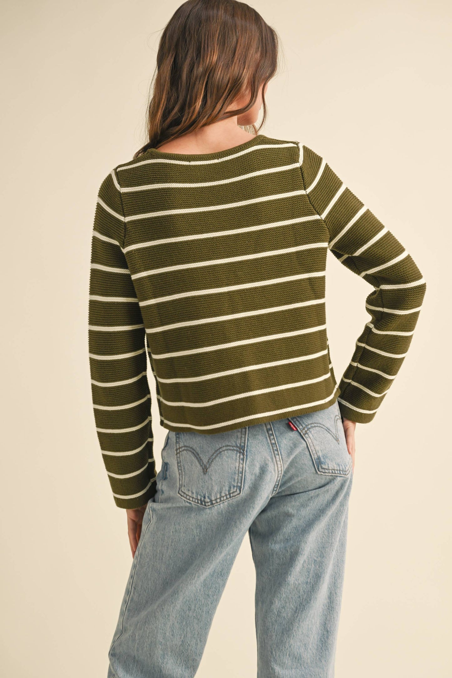 J4757 STRIPED TIED FRONT CARDIGAN: WHITE/BLACK