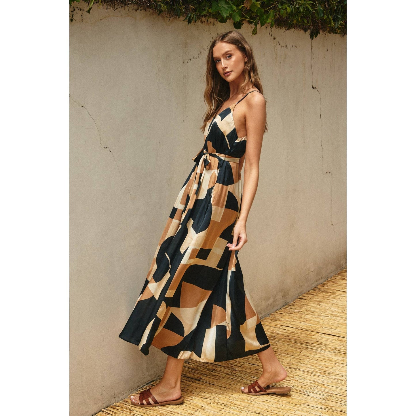 FD11448-P1715 First Class Extra Flared Dress: MIDNIGHT TAUPE