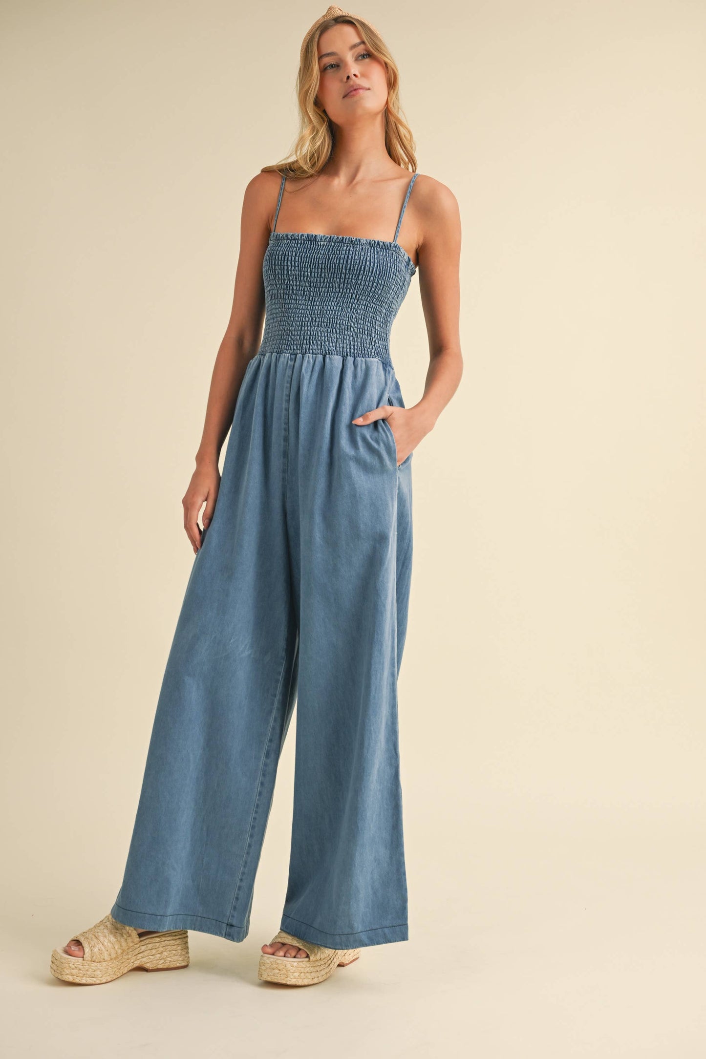 IJP3036 SMOCKED SPAGHETTI STRAP WIDE LEG JUMPSUIT : DENIM