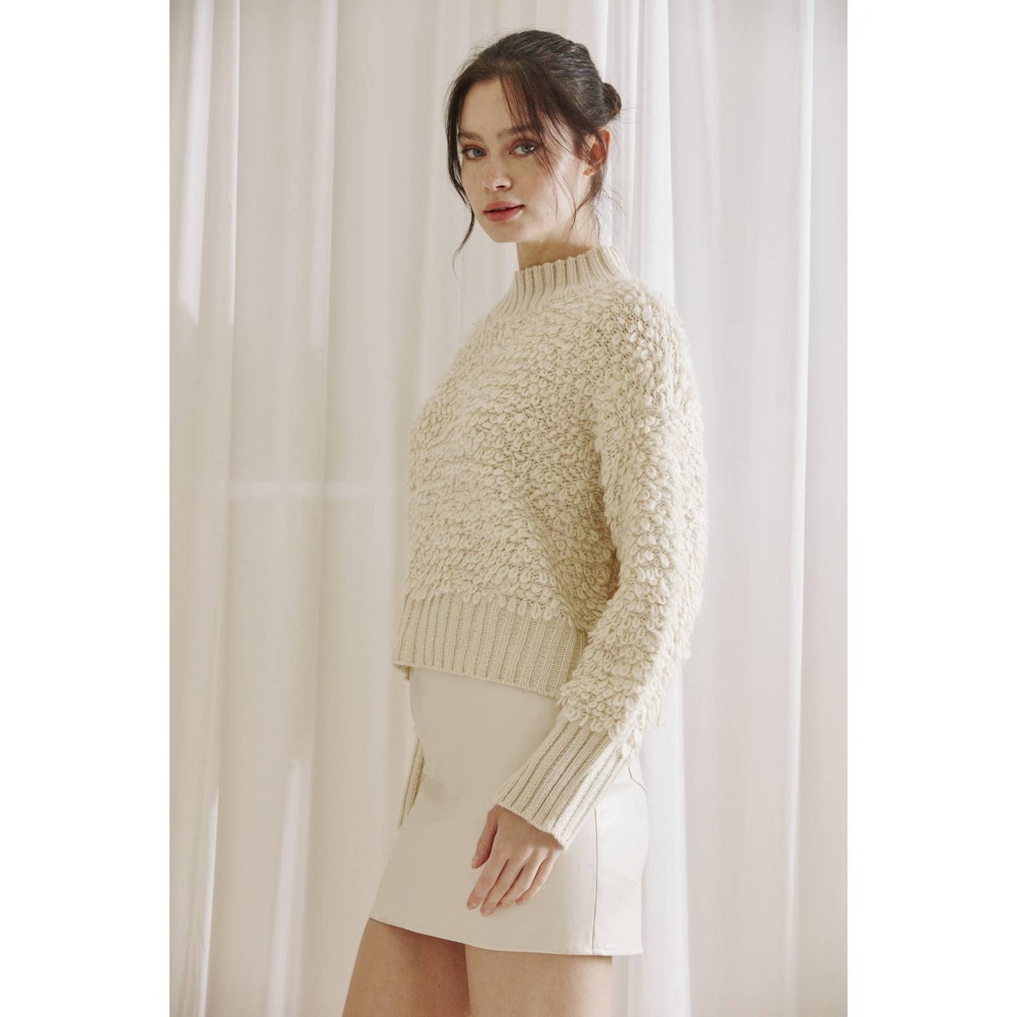 JT3704 MONOCHROMATIC LOOP THICK KNIT PULLOVER SWEATER
