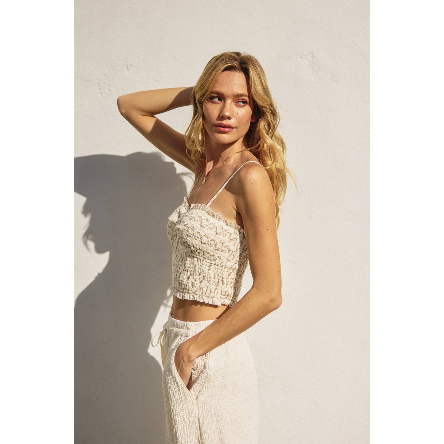 Feel The Heart Smocked Sweetheart Crop Top: ROSE GARDEN / FT12573-CP496