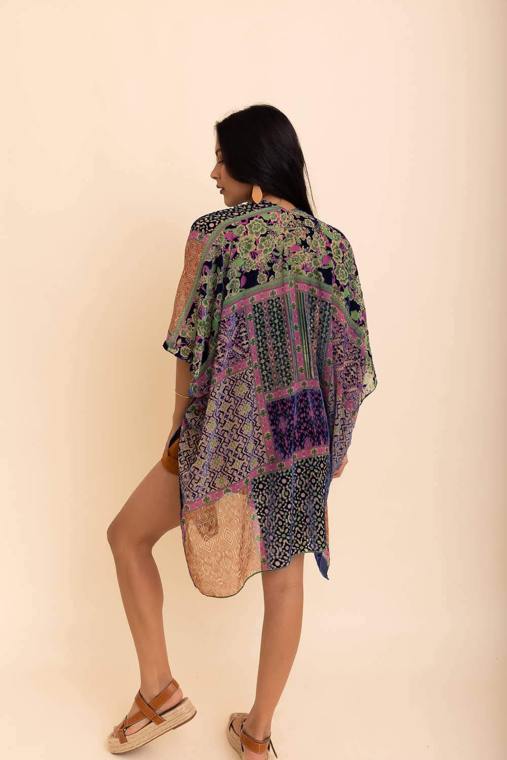 Bohemian Burnout Velvet Kimono ๐ฎ: White