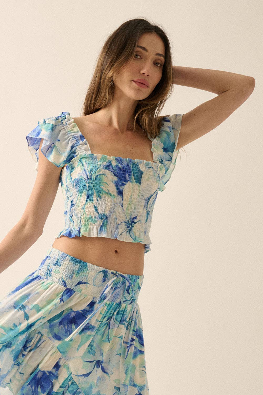 Floral Smocked Ruffle-Sleeve Off-Shoulder Crop Top: AQUA BLUE / YTC1868C