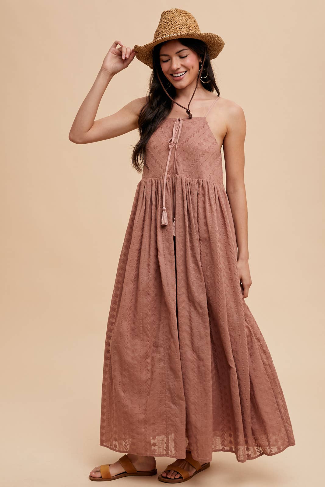 ILD5708 ALL OVER EMBROIDERED MAXI STRAP DRESS: Off-White