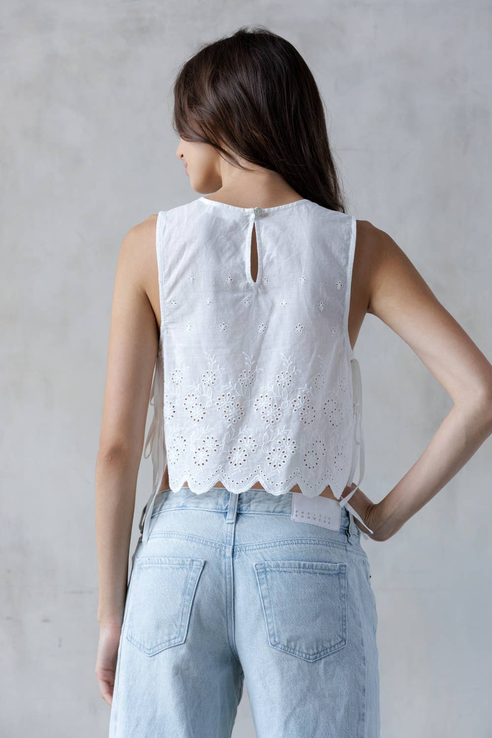 JT7661-WHITE FLORAL: WHITE FLORAL
