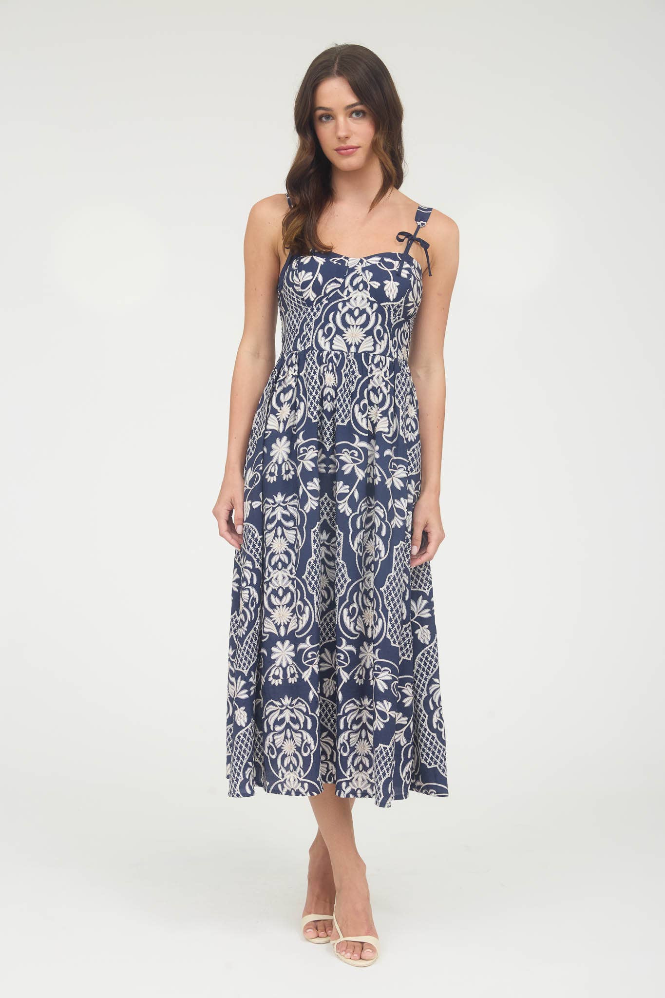 FLORAL DAMASK BOW DETAIL SLEEVELESS MIDI DRESS: DARK MAUVE CR2647