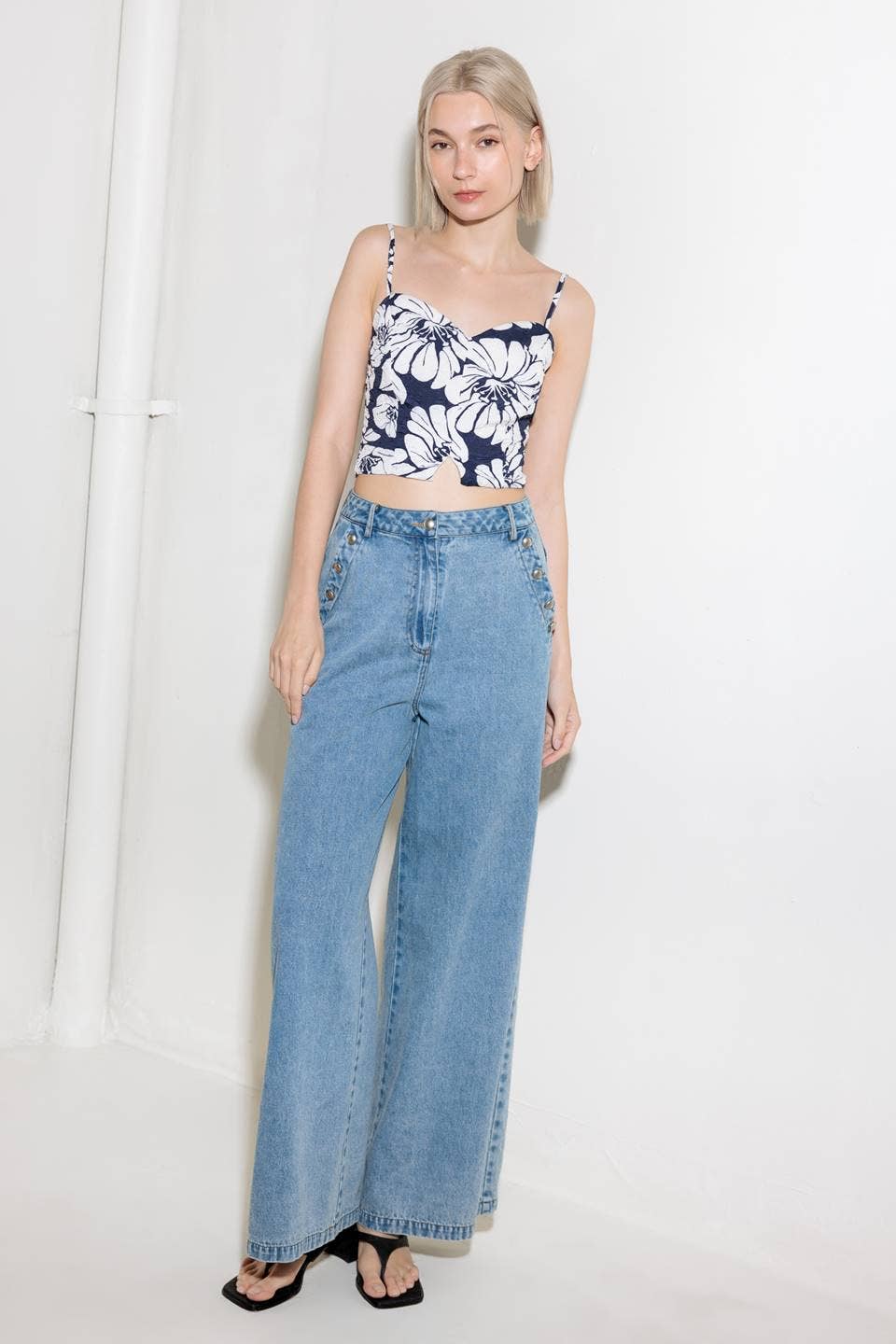 A printed textured woven crop top - FT1451 NAVY: NAVY