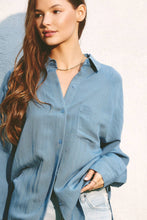 Load image into Gallery viewer, FT9731-P485 Breezy Boyfriend Shirt WASHED TEAL
