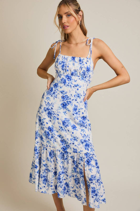 SLEEVELESS BACK SMOCKING SLIT MAXI DRESS: WHITE-BLUE FLORAL / AD3195-2