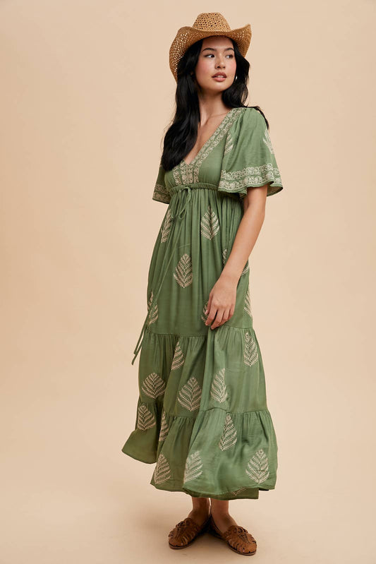 ALL OVER EMBROIDERED MAXI DRESS: OLIVE / ILD5578