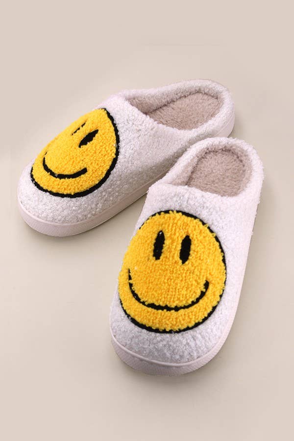 SOFT PLUSH MUSHROOM HEART RAINBOW WARM SLIPPERS | 40SP014: Heart / Medium