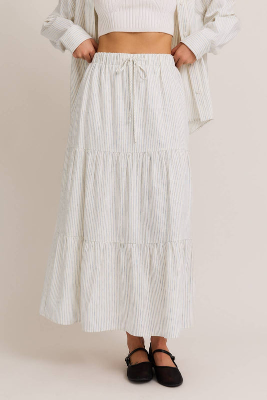 HIGH WAISTED STRIPED TIERED SKIRT: WHITE-BLUE STRIPE / IS5097