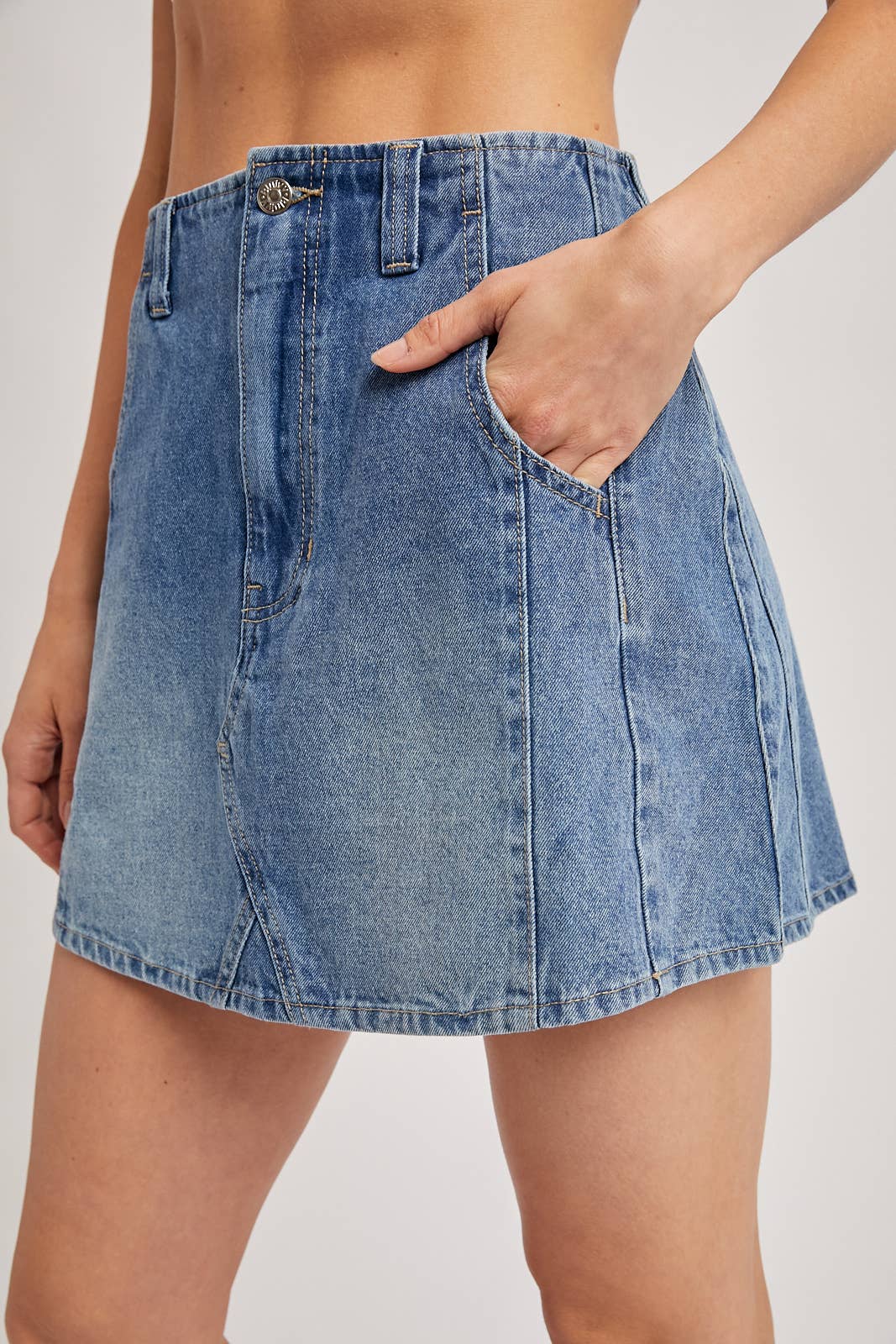 WASHED A-LINE DENIM MINI SKIRT: MED.WASH / B02781
