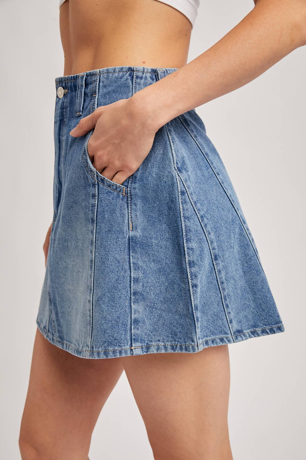 WASHED A-LINE DENIM MINI SKIRT: MED.WASH / B02781