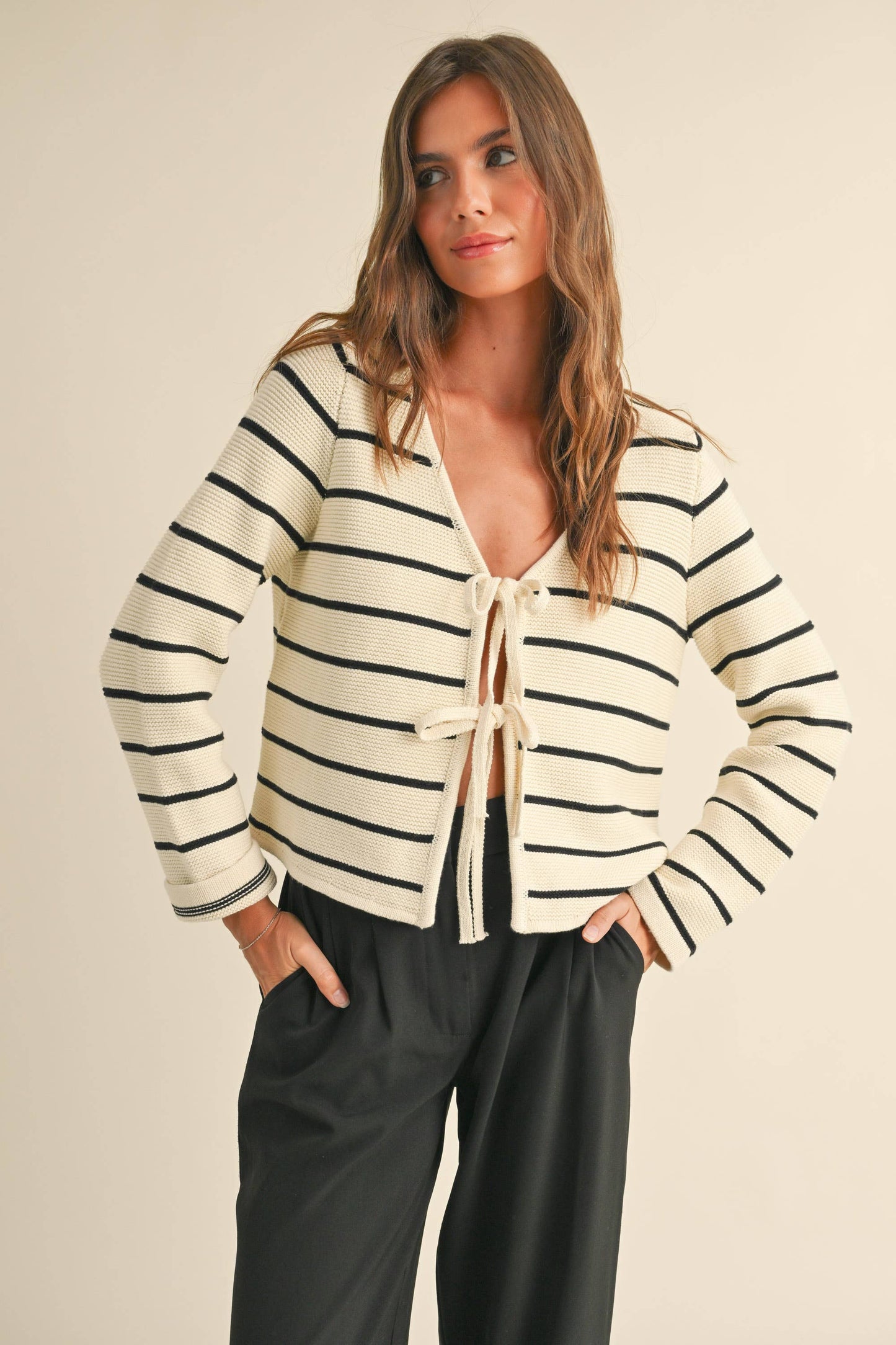 J4757   STRIPED TIED FRONT CARDIGAN: MOCHA/WHITE