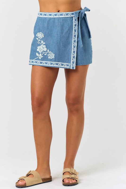 ILP5209 Floral Embroidered Wrap Denim Skort : DENIM