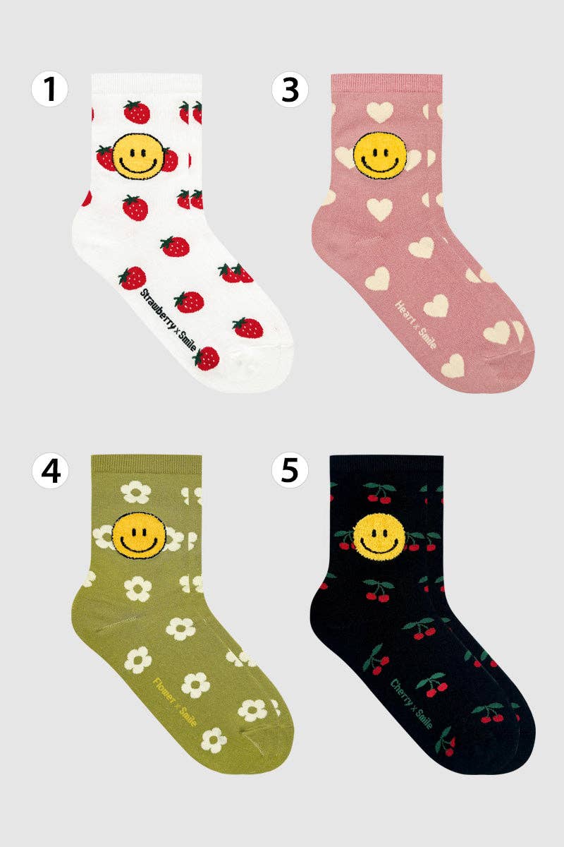 Women's Crew Kitsch Smile Socks: KW-C-251-4