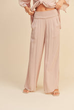 Load image into Gallery viewer, XMMP535 RAYON SMOCKED WAIST PANTS: STONE / M
