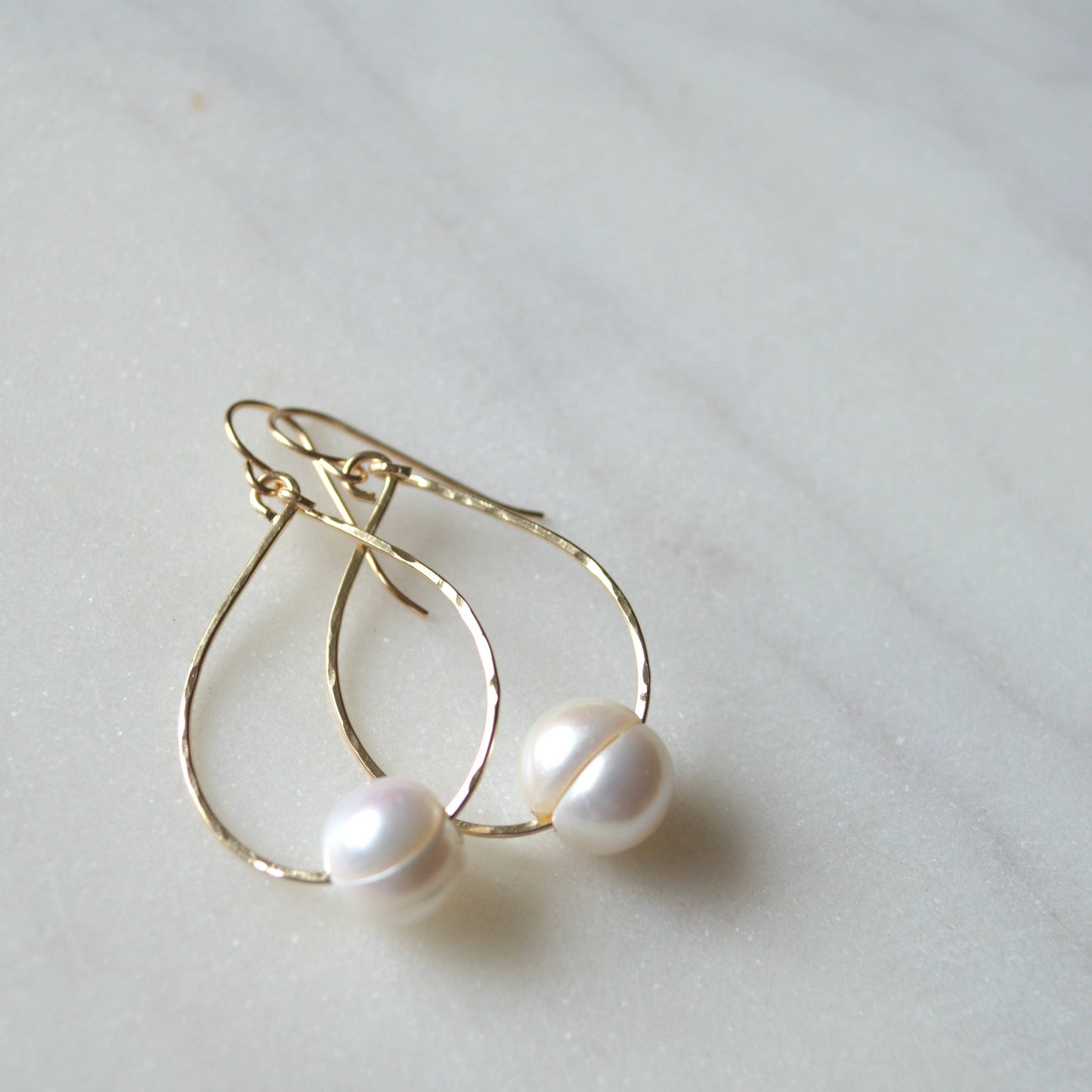 Freshwater Pearl Earrings: Gold Filled