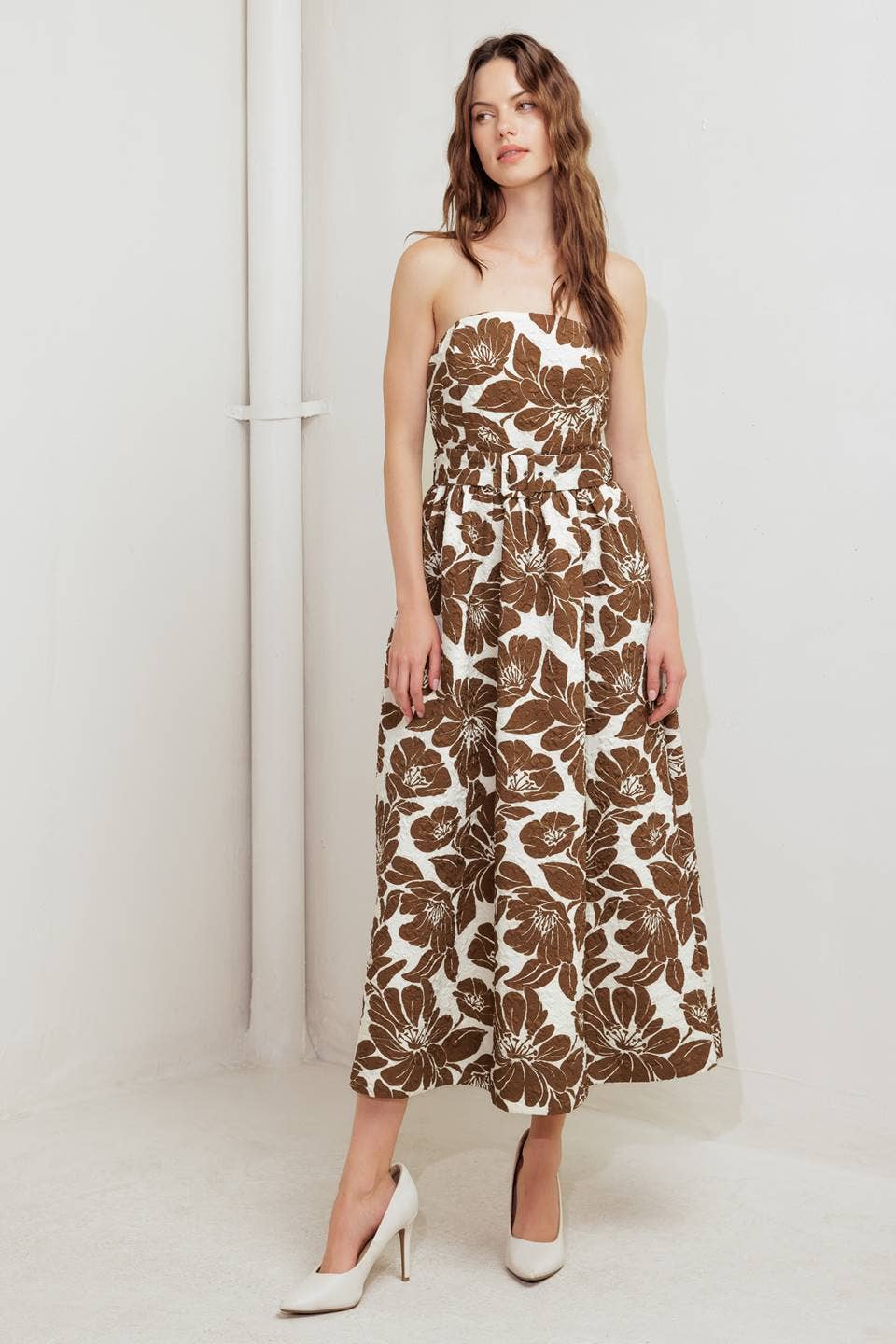 A textured printed woven midi dress - FD1698: Brown