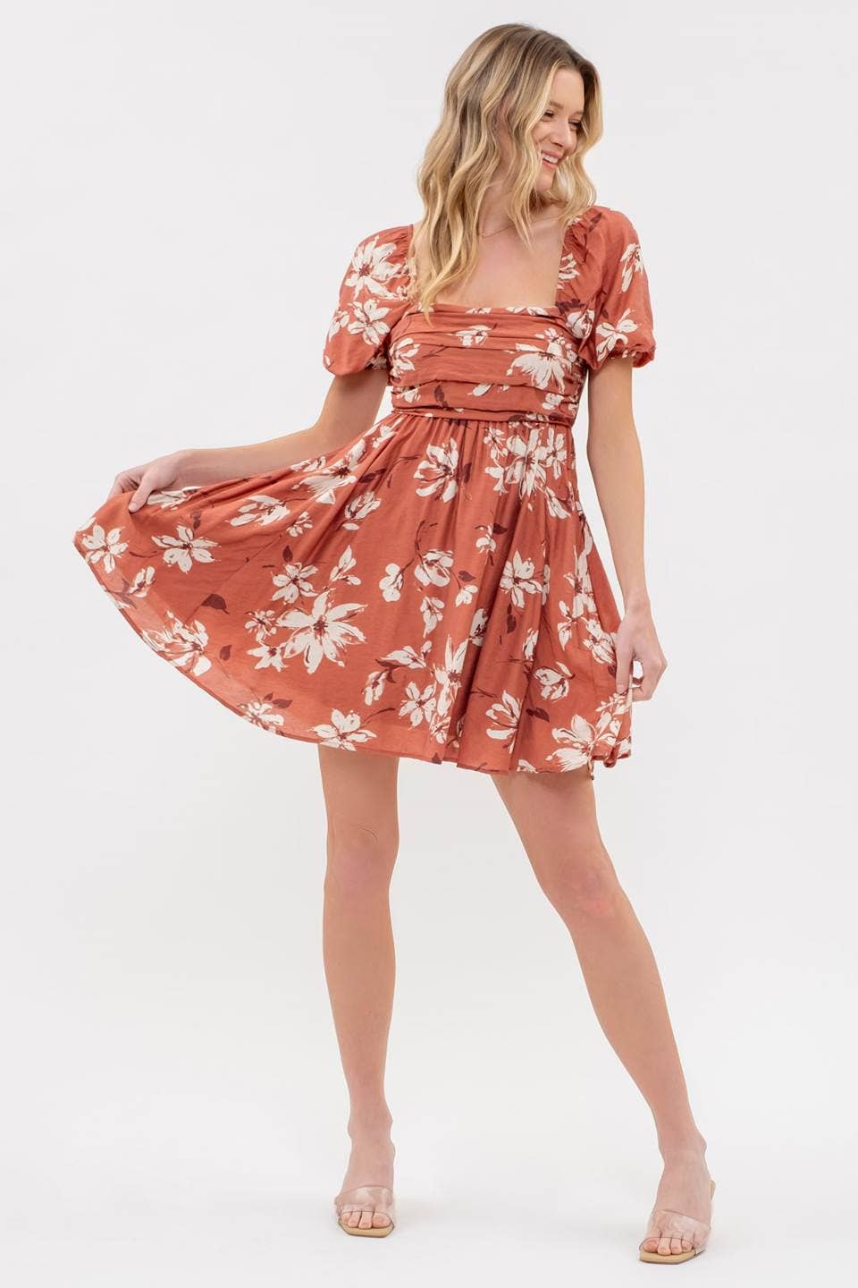 FLORAL PLEATED PUFF SLEEVE MINI DRESS: CR2212A_OLIVE