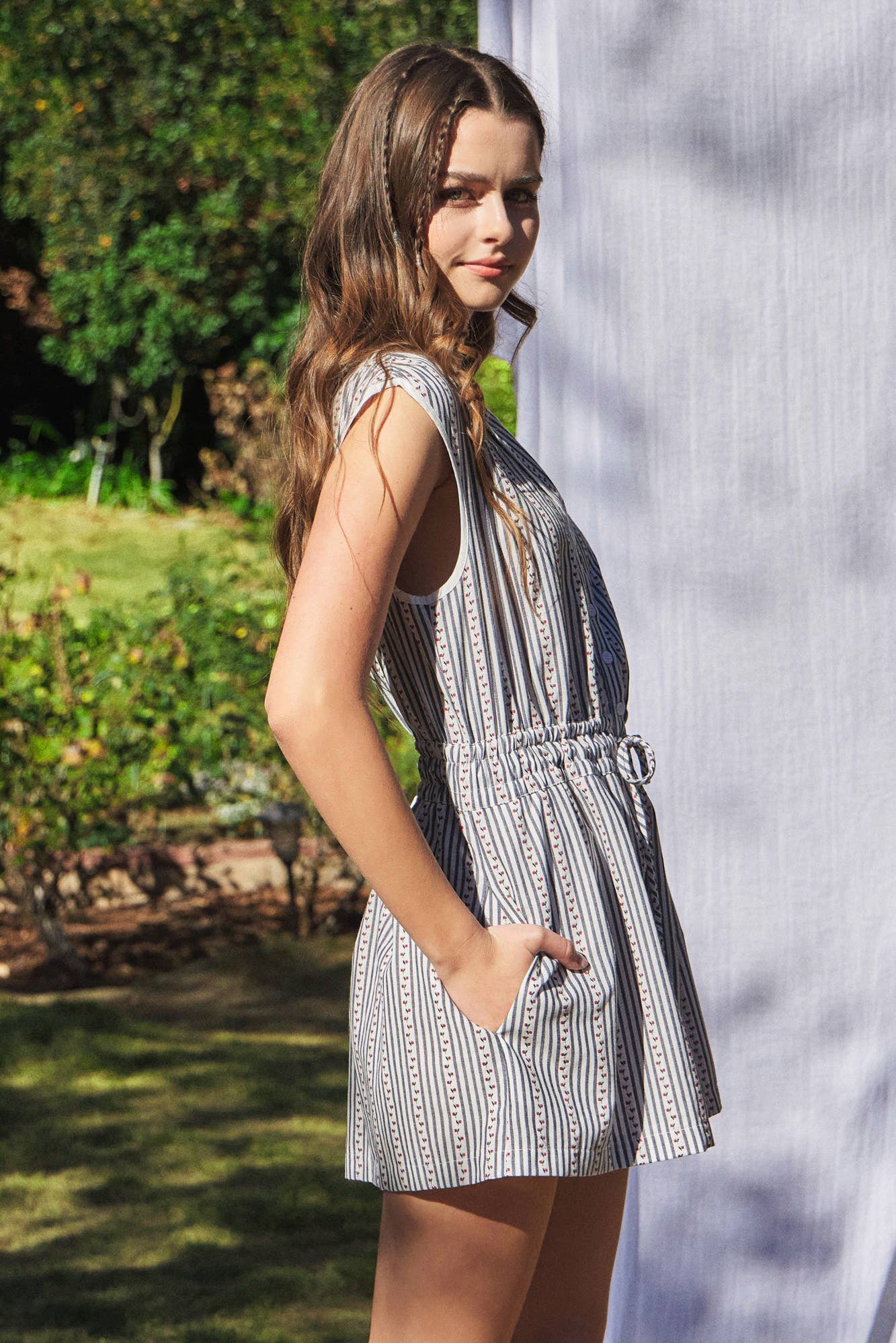 ELASTIC BANDED WAIST ROMPER: NIGHT BLUE / S24768