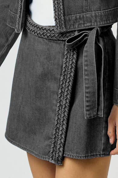 ILP4006-1 BRAIDED DENIM WAIST TIE WRAPPED SKORT: CHARCOAL