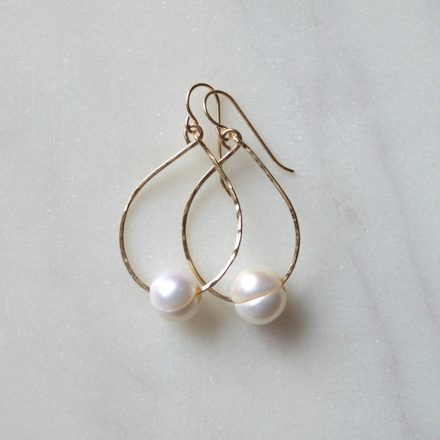 Freshwater Pearl Earrings: Gold Filled