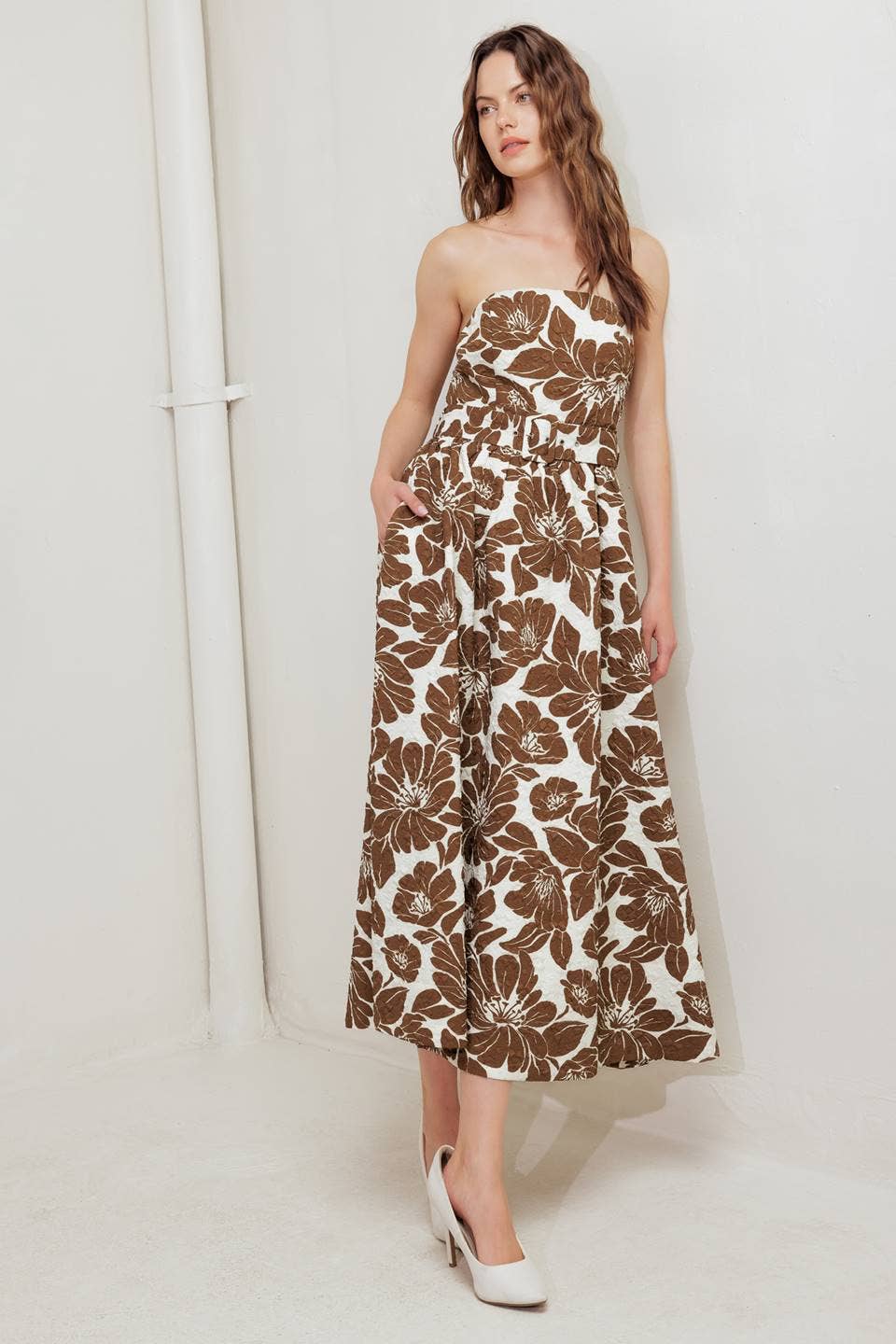 A textured printed woven midi dress - FD1698: Brown